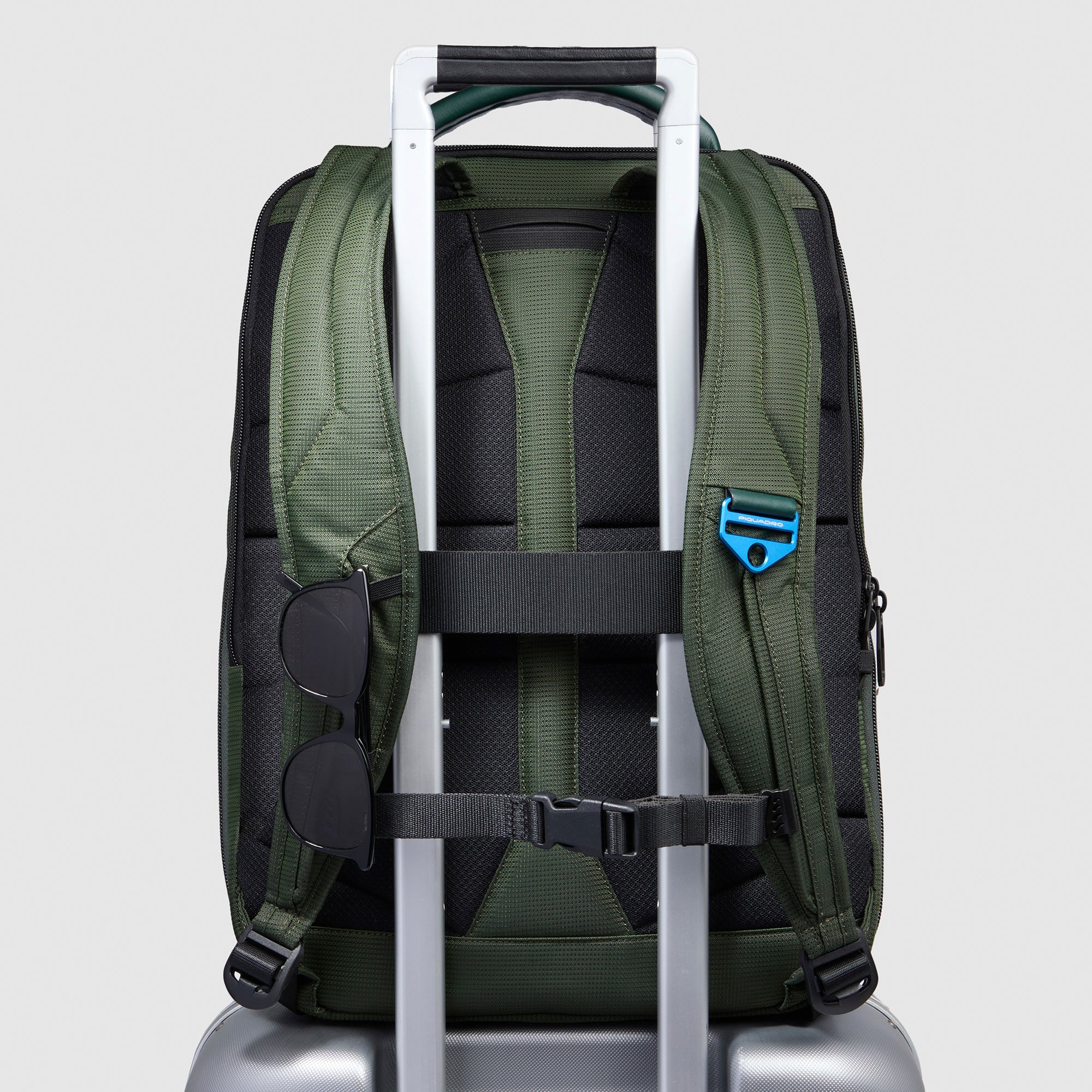 Travel backpack for laptop 17,3 Travel backpack for laptop 17,3