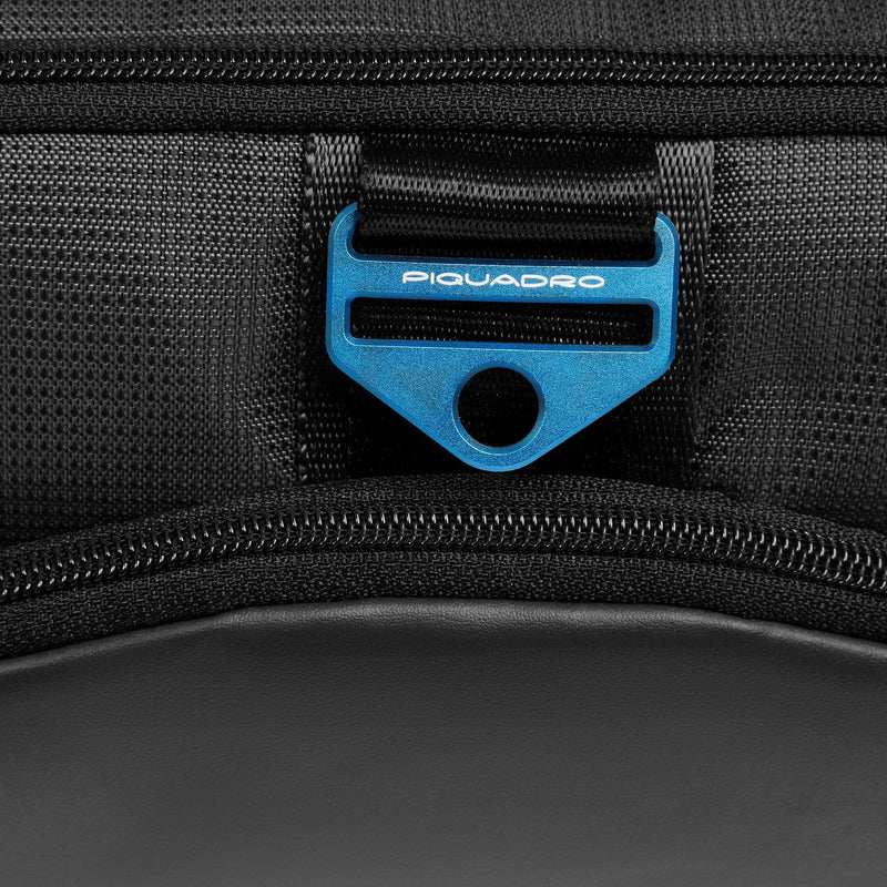 Men's crossbody bag in bio-based material