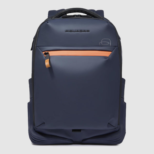 Water resistant travel backpack underseater