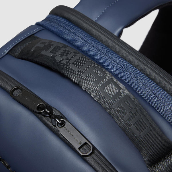 Water resistant travel backpack underseater