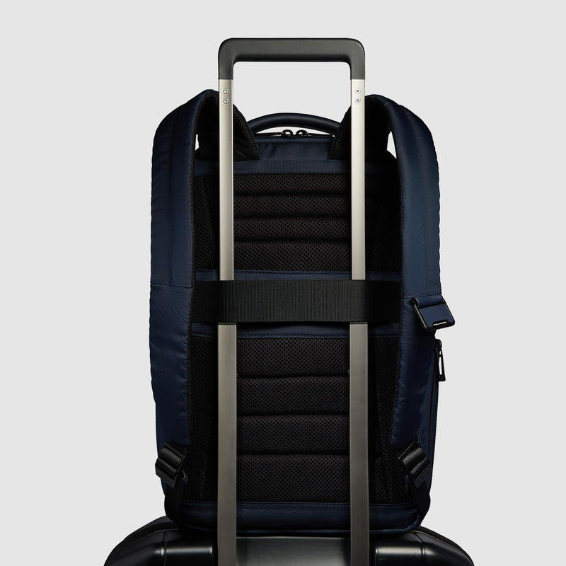 Mochila de viaje expandible para portátil 15,6" 