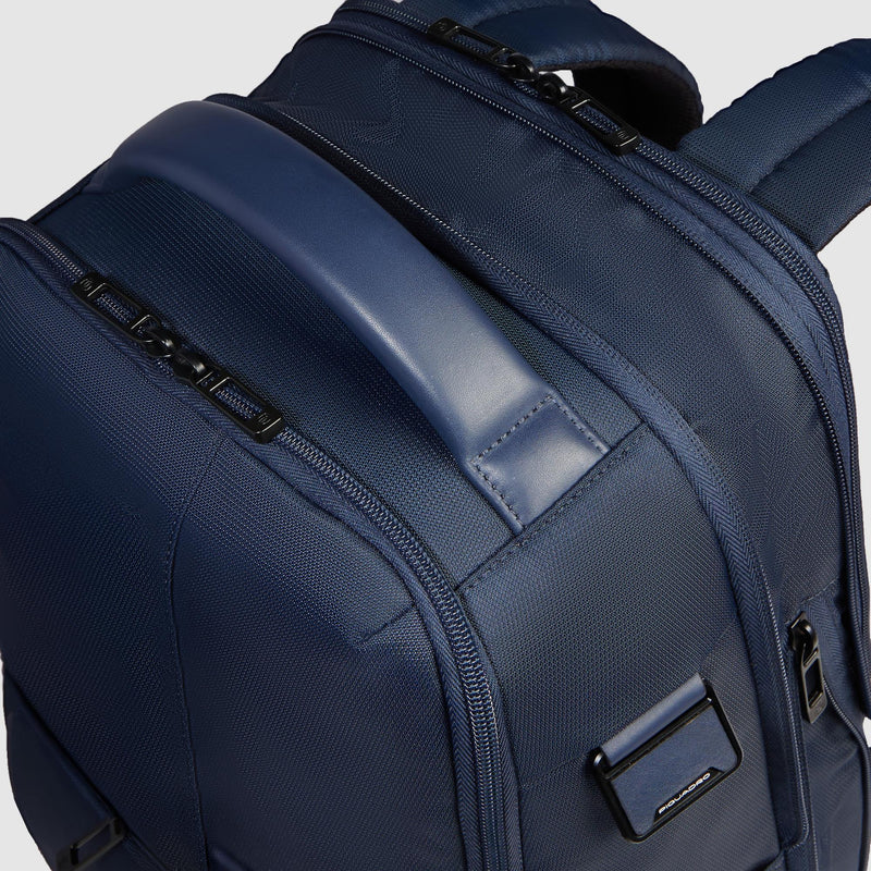 Travel laptop backpack 15,6"