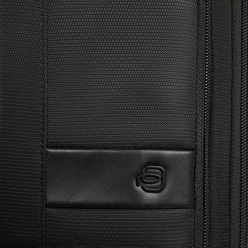Travel laptop backpack 15,6"