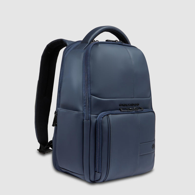 Water resistant travel laptop backpack 15,6"