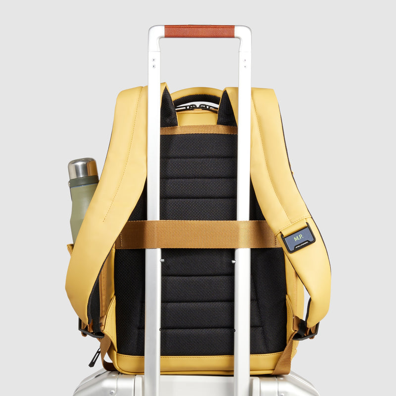 Water resistant travel laptop backpack 15,6"