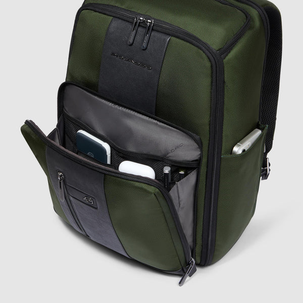 Travel laptop backpack 15,6" in recycled fabric