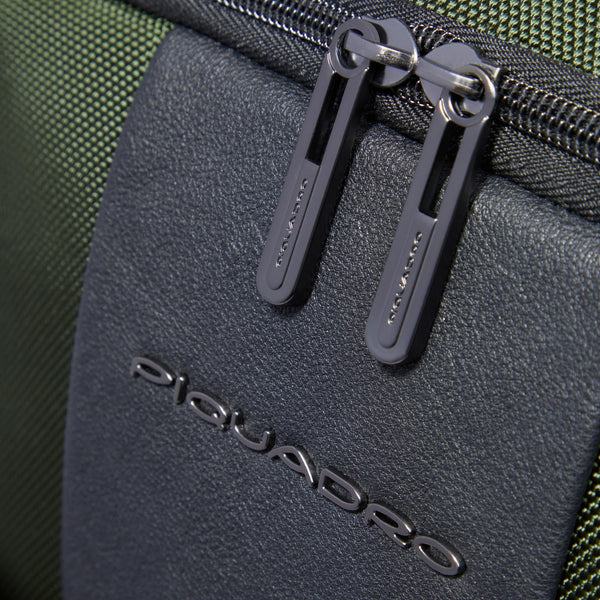 Travel laptop backpack 15,6" in recycled fabric