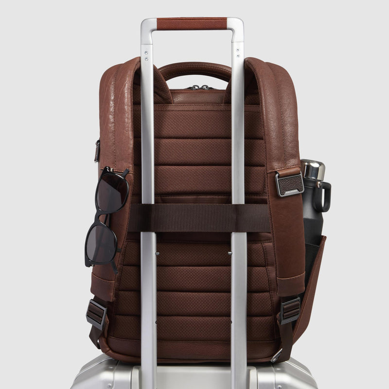 Personalizable laptop backpack 14"