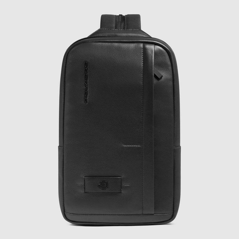 Sling bag im iPad®-Format