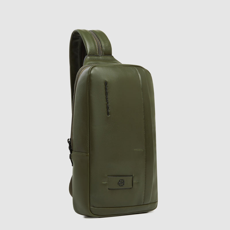 Sling bag im iPad®-Format