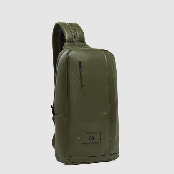 Sling bag im iPad®-Format - 2