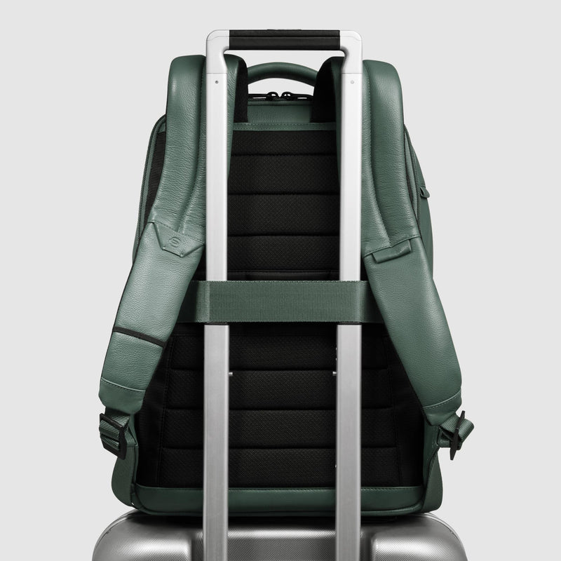 Laptop backpack 15,6"