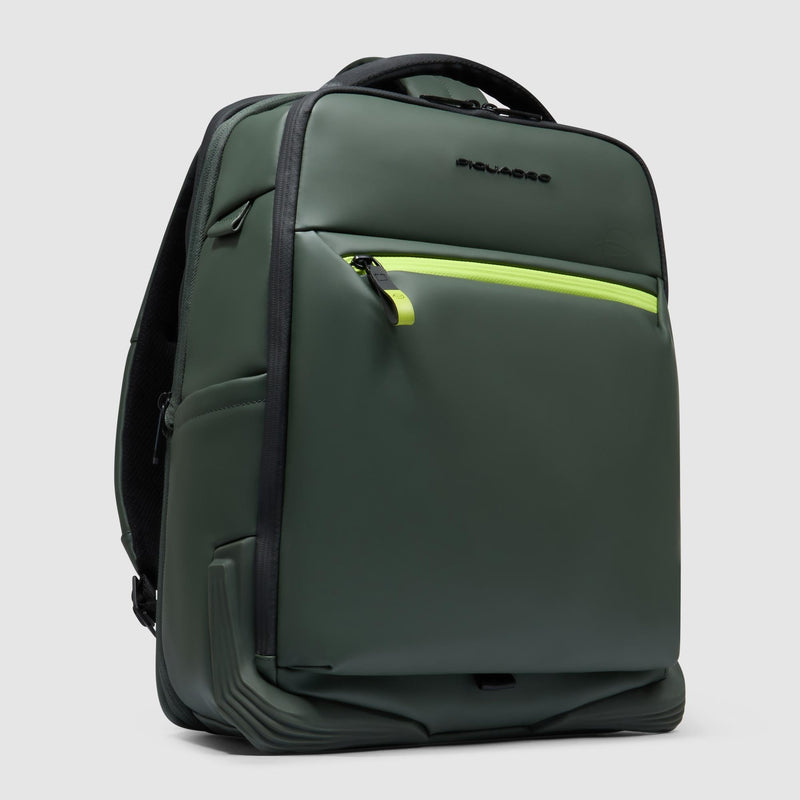 Water resistant travel laptop backpack 15,6"