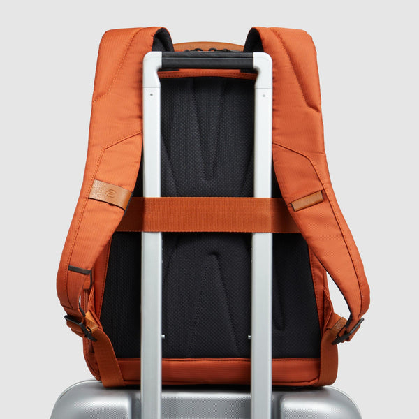 Reiserucksack aus recycled Stoff