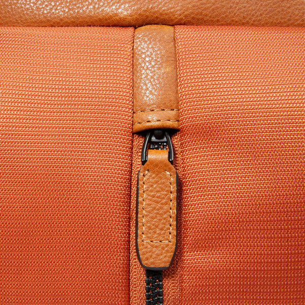 Travel laptop backpack 15,6" in recycled fabric