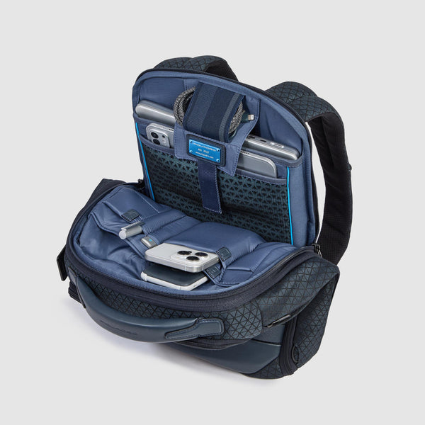 Modular, travel laptop backpack in recycled fabric