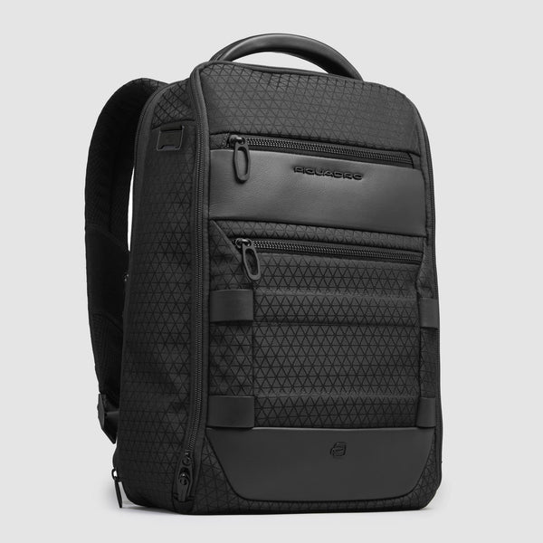 Modular, travel laptop backpack in recycled fabric
