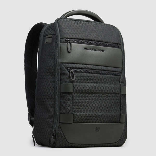 Modular, travel laptop backpack in recycled fabric