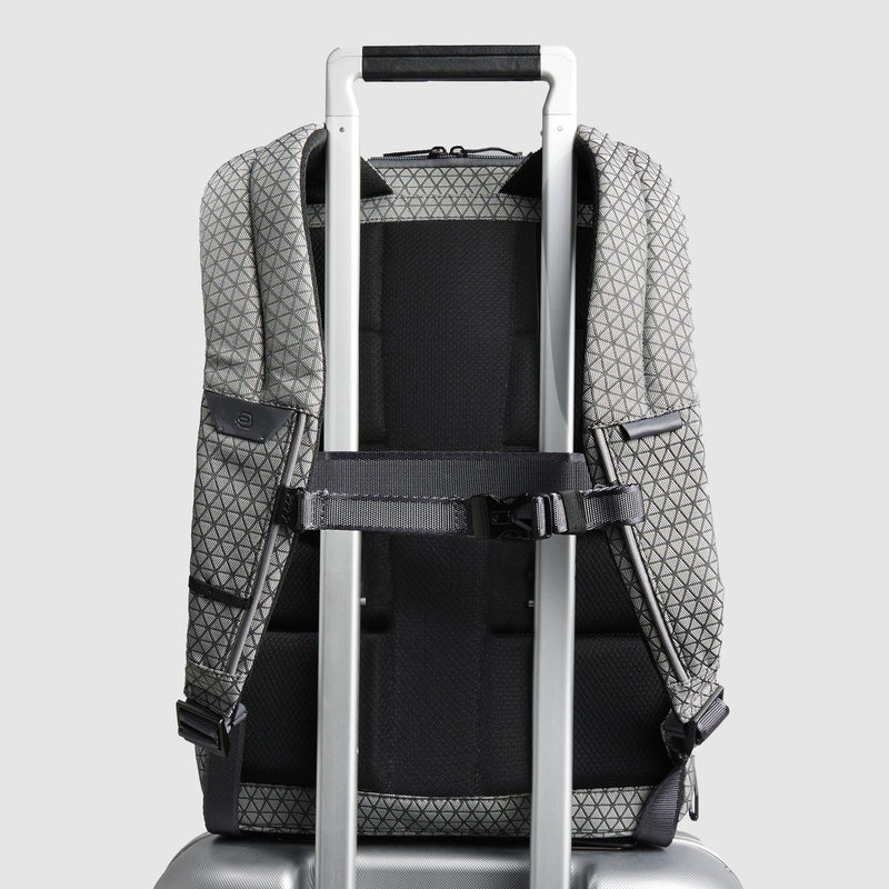 Modular, 2-in-1 travel laptop backpack 15,6"