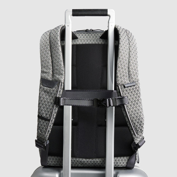 Modular, 2-in-1 travel laptop backpack 15,6"