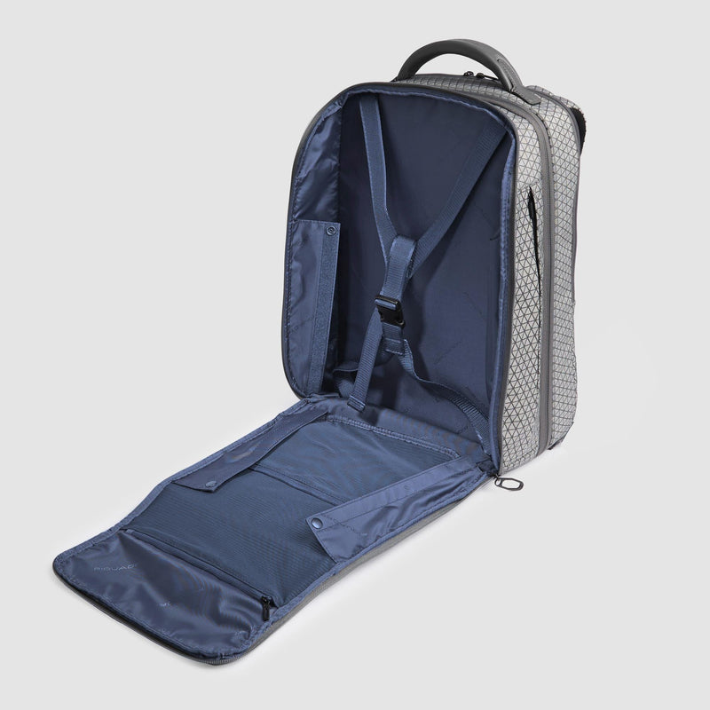 Modular, 2-in-1 travel laptop backpack 15,6
