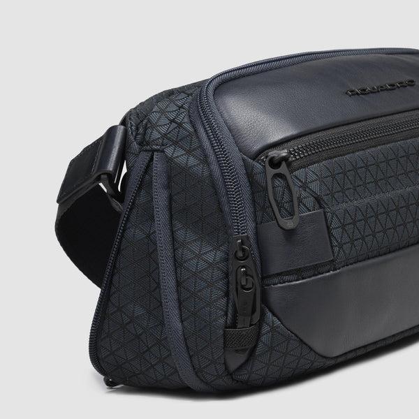 Expandable bum bag in recycled fabric