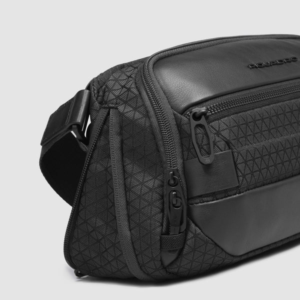 Expandable bum bag in recycled fabric