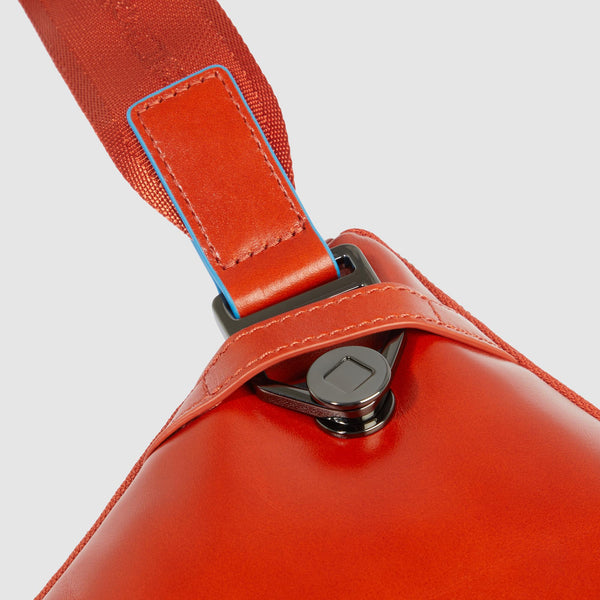 Expandable, flat waist bag