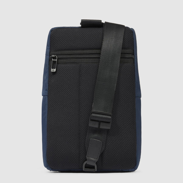Sling bag in recycled fabric