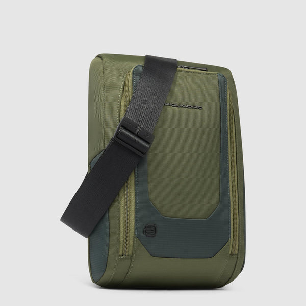 Sling bag in recycled fabric