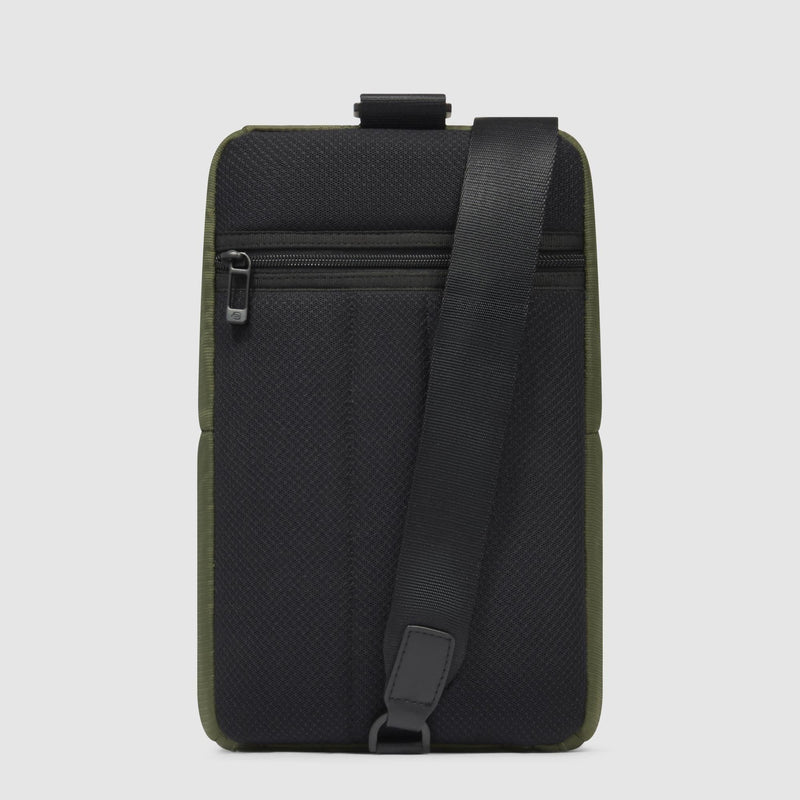 Sling bag in recycled fabric
