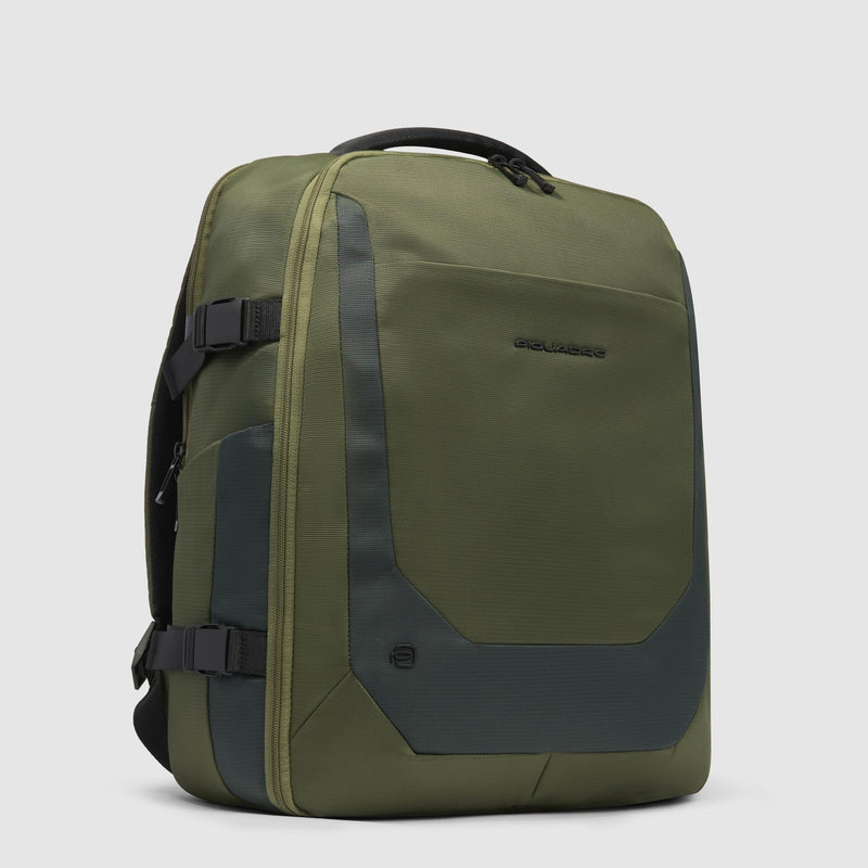 Travel laptop backpack 15,6" in recycled fabric