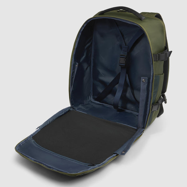 Travel laptop backpack 15,6" in recycled fabric
