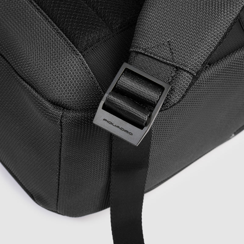 Laptop backpack 13,3" in recycled textile