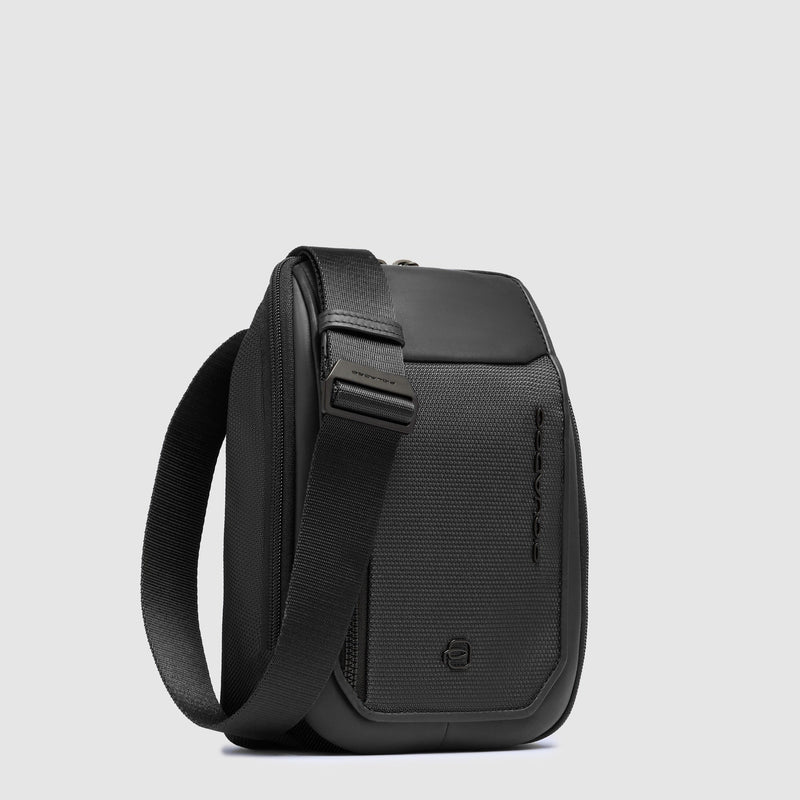 Men's crossbody bag in recycled textile