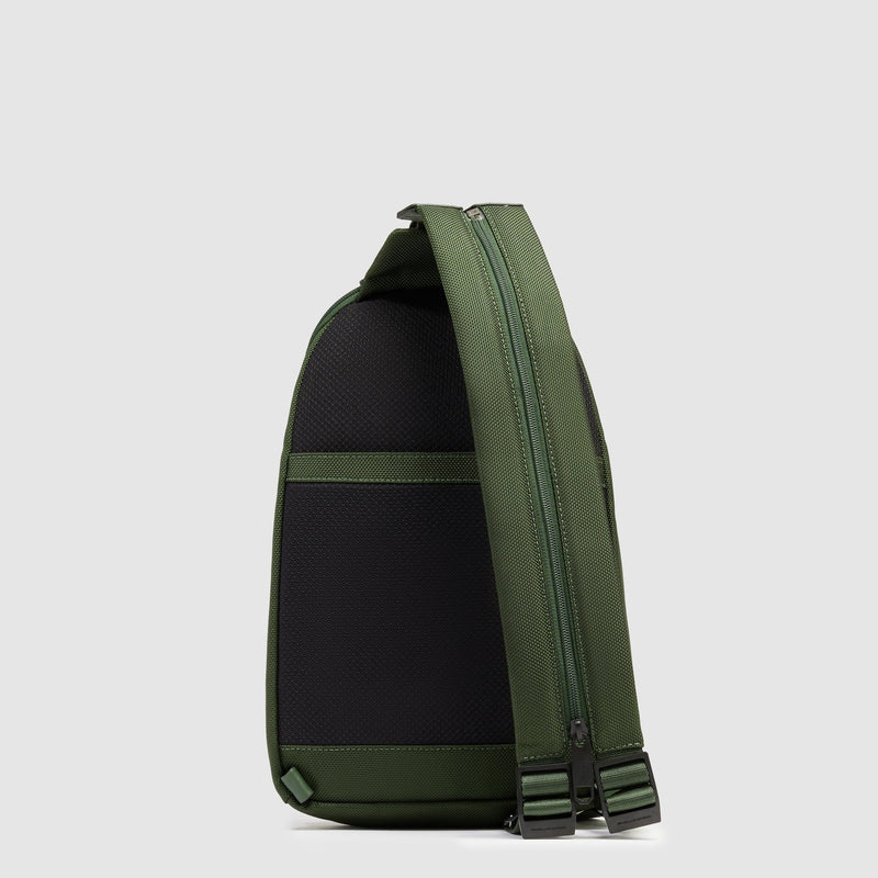 Sling bag mit Rucksack-Option aus recycled Stoff - 18