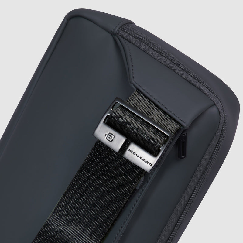 Water resistant men's waist bag