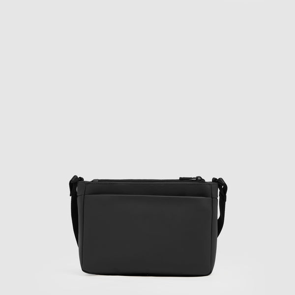 Water resistant crossbody bag - 3