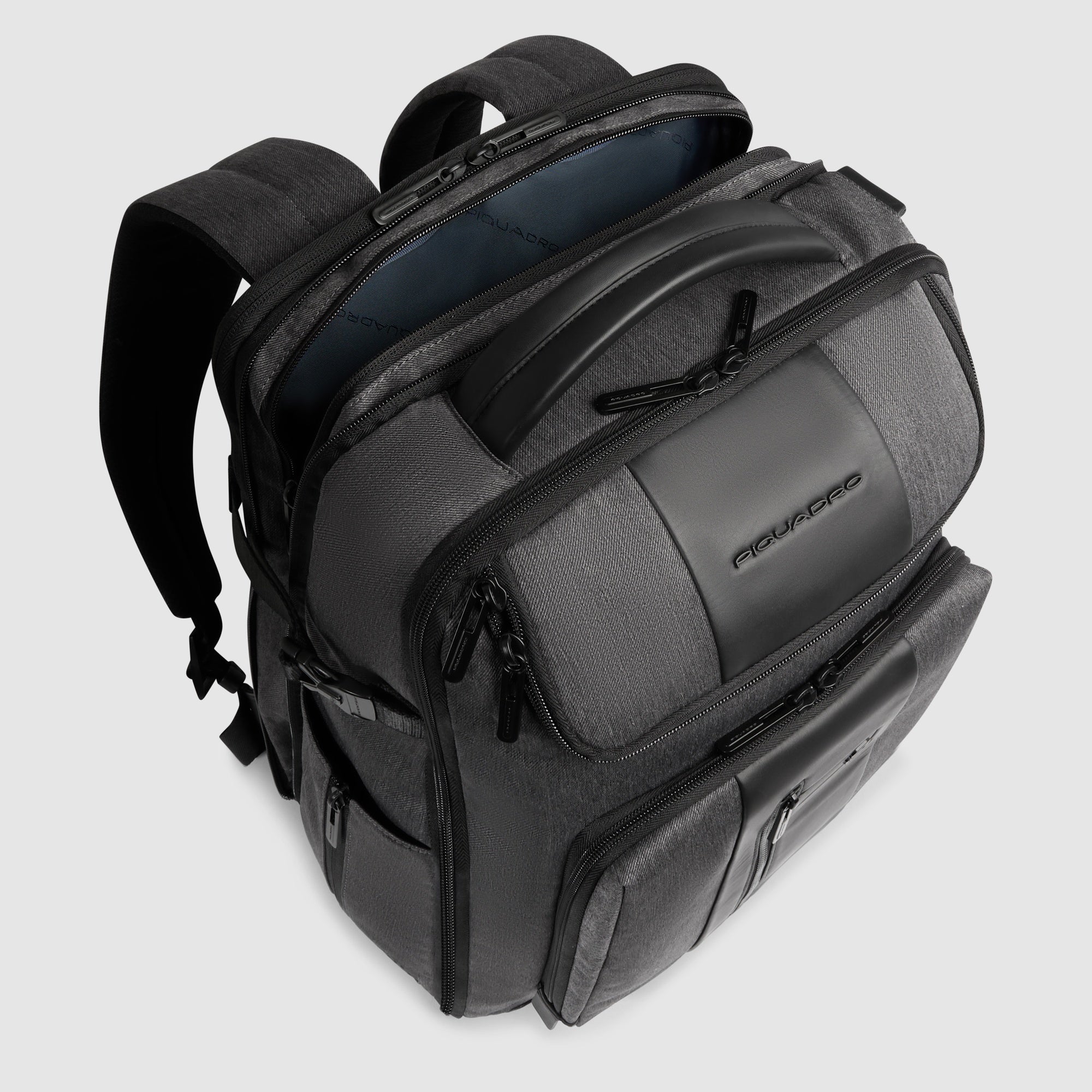 Expandable, travel laptop backpack 15,6 Expandable, travel laptop backpack 15,6