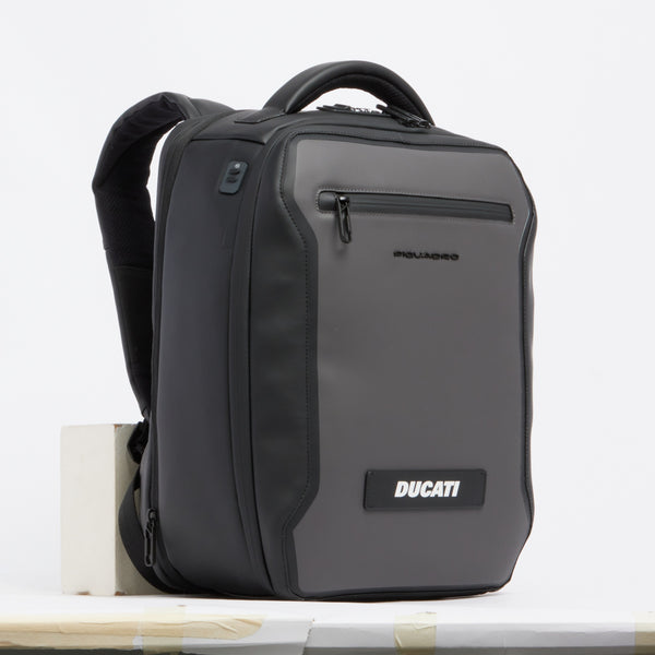 Piquadro x Ducati" travel back - 2