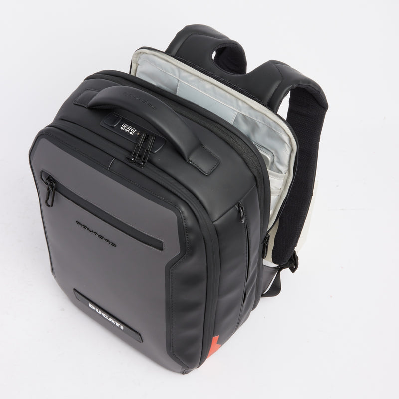 Piquadro x Ducati" travel back