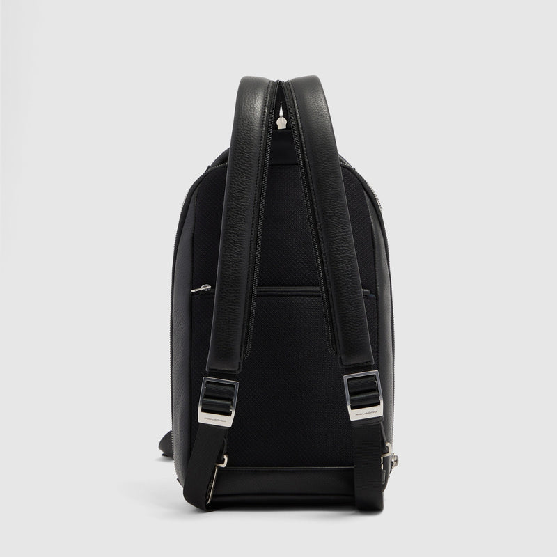 Sac de poitrine homme convertible en sac à dos