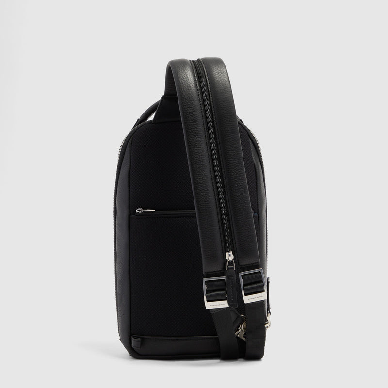 Sac de poitrine homme convertible en sac à dos