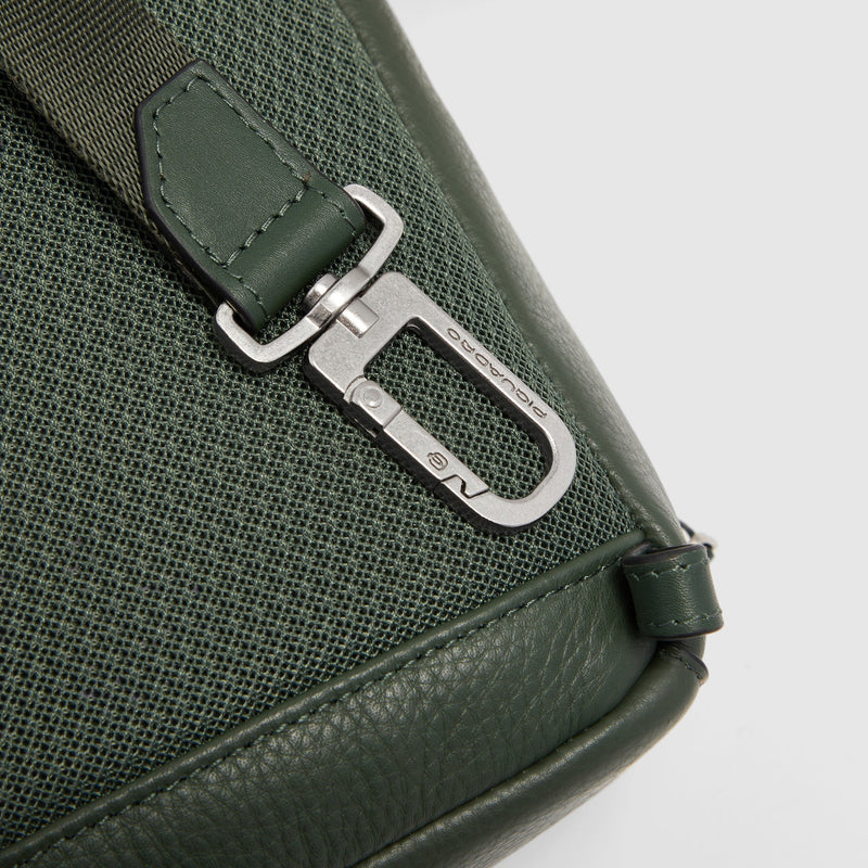 Sac de poitrine homme convertible en sac à dos
