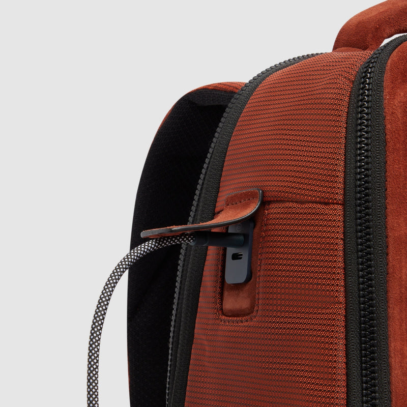 Expandable 14" Laptop Backpack with Trolley Strap