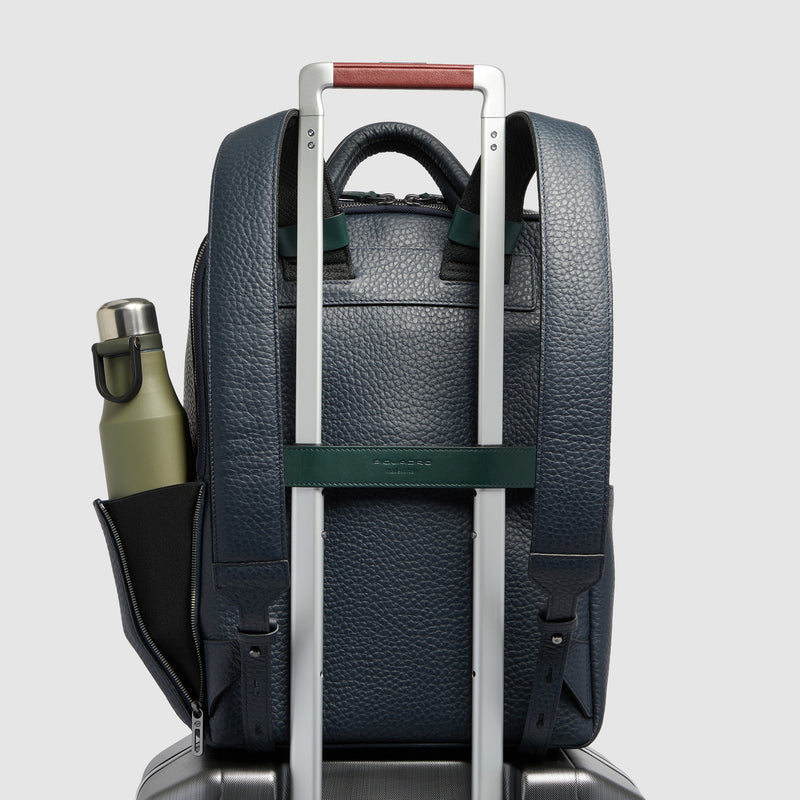Travel laptop backpack 15,6"