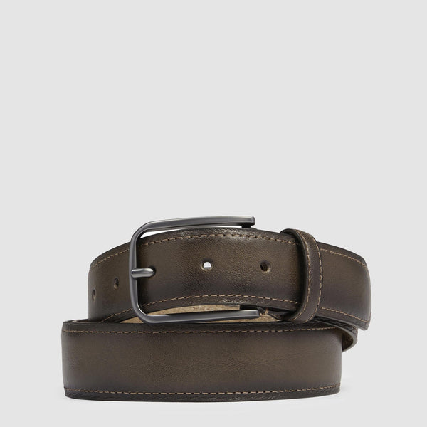 Men’s belt with prong buckle