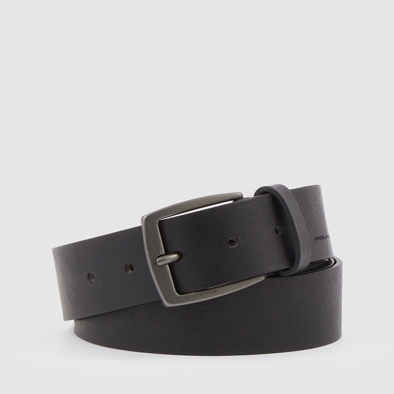Men’s belt with prong buckle