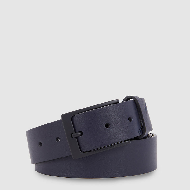 Men’s belt with prong buckle