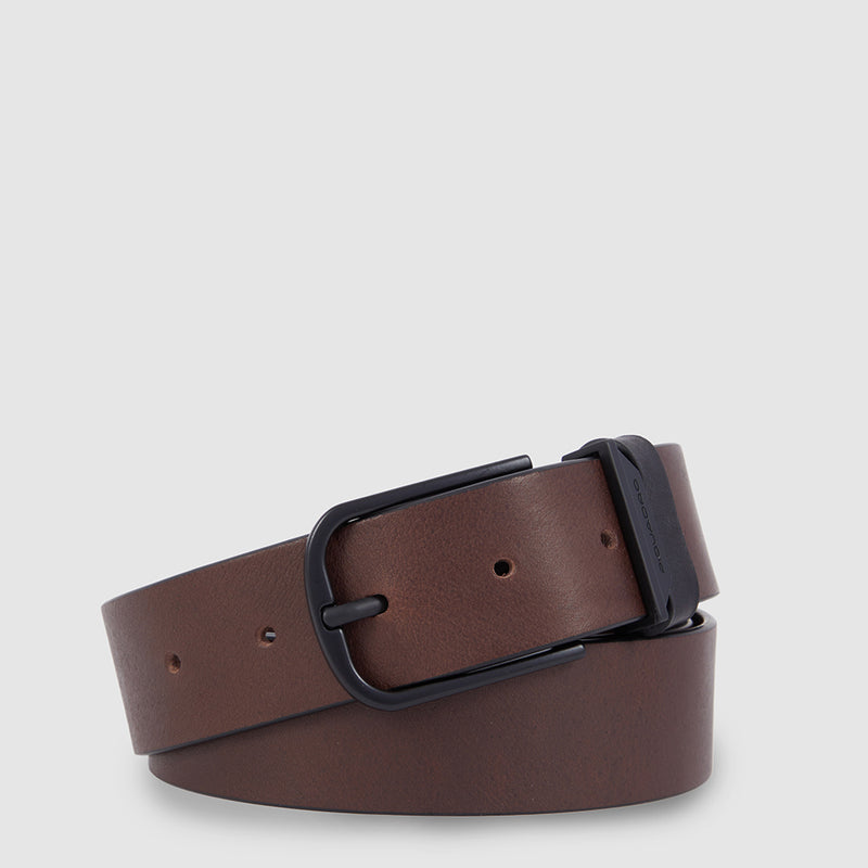 Men’s belt with prong buckle